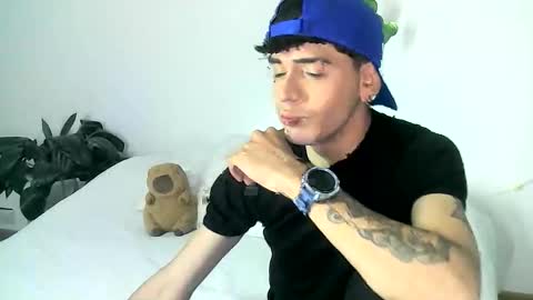 Snapshot of gaelgarcia07 chatting on February 2026 03:33:02 AM Gael Garca online show from February 2026 03:33:02 AM