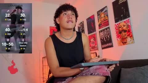 Gael Conner online show from November 2025 05:37:01 PM