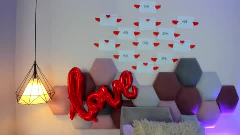 GahiaBelucci online show from February 2026 12:13:02 PM