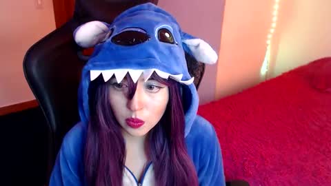 Kate 3 online show from May 2026 07:00:01 PM