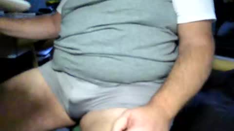 Snapshot of gallimanxxleu chatting on December 2024 10:07:01 AM Stutzen online show from December 2024 10:07:01 AM