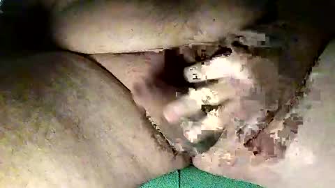 Snapshot of gallimanxxleu chatting on December 2024 09:32:02 AM Stutzen online show from December 2024 09:32:02 AM