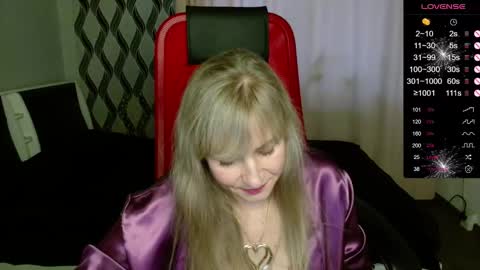 Janette online show from October 2025 02:05:01 PM