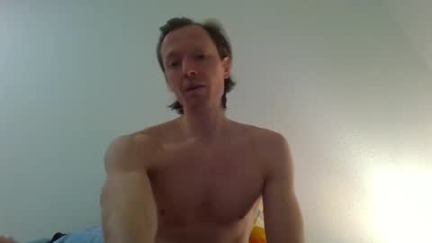 Snapshot of garfield42 chatting on February 2026 09:21:01 PM Garfield online show from February 2026 09:21:01 PM