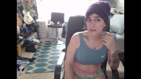 HarperxLotus online show from November 2025 04:35:01 PM