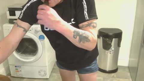 Gaz online show from January 2026 07:52:02 PM