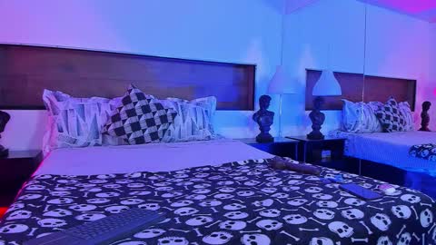  Usagi  online show from February 2026 07:58:02 PM