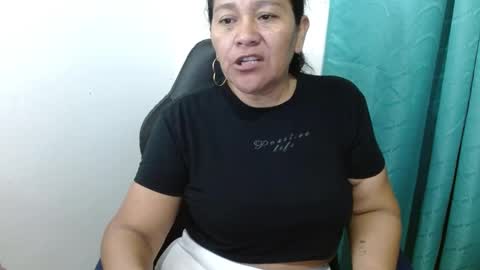 Snapshot of gatika_sexy chatting on January 2025 02:33:01 AM katia online show from January 2025 02:33:01 AM