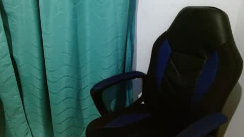 Snapshot of gatika_sexy chatting on March 2025 08:16:01 AM katia online show from March 2025 08:16:01 AM