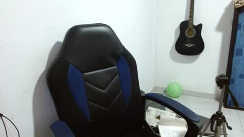 Snapshot of gatika_sexy chatting on June 2026 04:26:01 AM katia online show from June 2026 04:26:01 AM