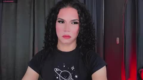 Snapshot of gatitavenecis1 chatting on December 2024 11:56:02 PM Vnecis Marn online show from December 2024 11:56:02 PM