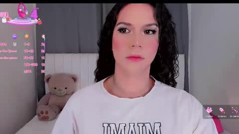 Vnecis Marn online show from January 2026 10:46:02 PM