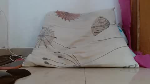 Snapshot of gatito02139159 chatting on July 2026 05:37:01 PM gatito02139159 online show from July 2026 05:37:01 PM