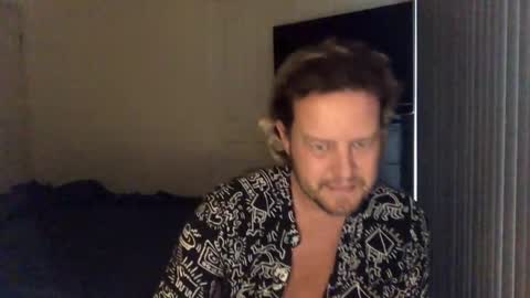 Snapshot of gcsurfer81 chatting on January 2025 07:41:01 AM gcsurfer81 online show from January 2025 07:41:01 AM