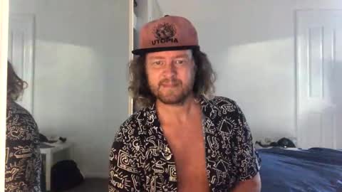 gcsurfer81 online show from March 2026 07:15:01 AM