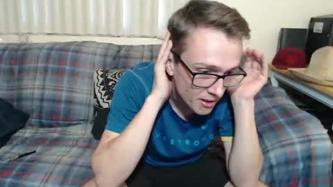 Snapshot of gdanch chatting on January 2025 11:35:02 PM G online show from January 2025 11:35:02 PM