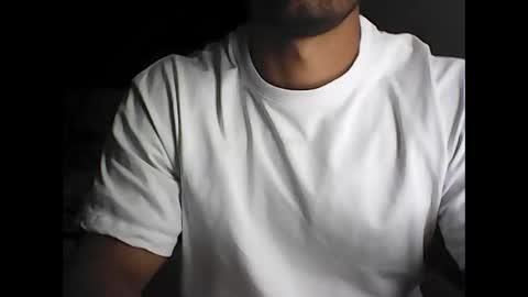 Gecko946915 online show from April 2026 08:28:01 PM