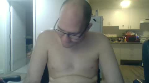 Snapshot of geekgamer41 chatting on February 2026 01:54:01 AM geekgamer41 online show from February 2026 01:54:01 AM