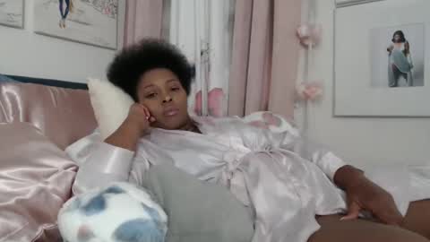 The Empress online show from October 2025 12:30:01 PM