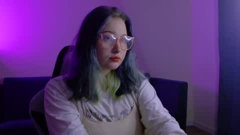 Snapshot of geistermadchen chatting on October 2025 06:52:02 PM Vi online show from October 2025 06:52:02 PM