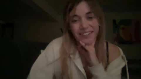 Snapshot of gemmyrosee chatting on January 2025 07:15:01 AM gemmyrosee online show from January 2025 07:15:01 AM