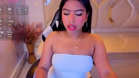 Snapshot of genesis_01_tp chatting on June 2026 07:58:02 PM Genesis online show from June 2026 07:58:02 PM