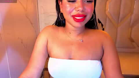 Snapshot of genesis_01_tp chatting on June 2026 08:43:02 PM Genesis online show from June 2026 08:43:02 PM