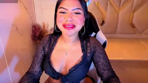 Snapshot of genesis_01_tp chatting on June 2026 07:36:02 PM Genesis online show from June 2026 07:36:02 PM