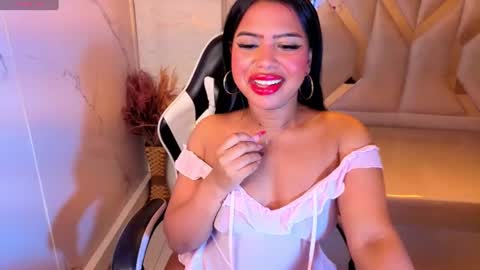 Snapshot of genesis_01_tp chatting on July 2026 08:04:02 PM Genesis online show from July 2026 08:04:02 PM