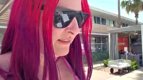 Genny Rock   and  online show from April 2026 08:54:02 PM