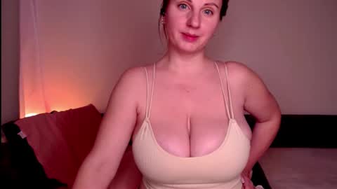 Snapshot of gentle__woman chatting on December 2024 11:45:01 AM Chrisa online show from December 2024 11:45:01 AM