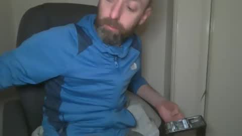 Snapshot of geon2xx chatting on December 2024 10:31:01 PM Geon online show from December 2024 10:31:01 PM