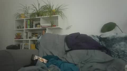 Snapshot of geon2xx chatting on September 2025 03:00:02 PM Geon online show from September 2025 03:00:02 PM