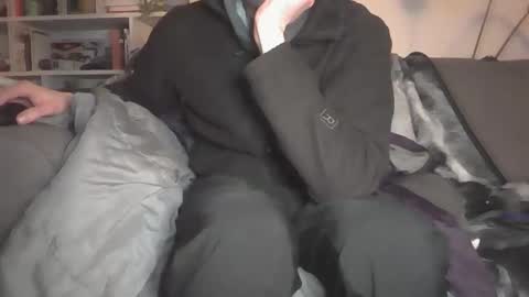 Snapshot of geon2xx chatting on October 2025 12:36:01 AM Geon online show from October 2025 12:36:01 AM