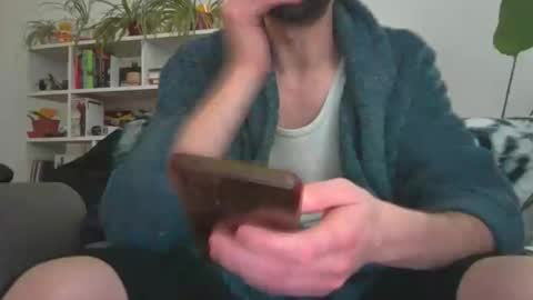 Snapshot of geon2xx chatting on November 2025 10:58:02 AM Geon online show from November 2025 10:58:02 AM