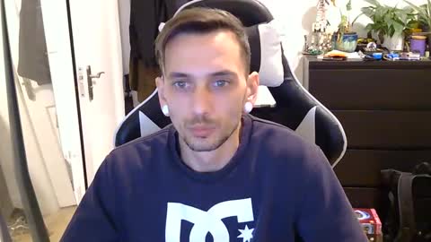 georgek0011 online show from March 2026 12:58:02 AM