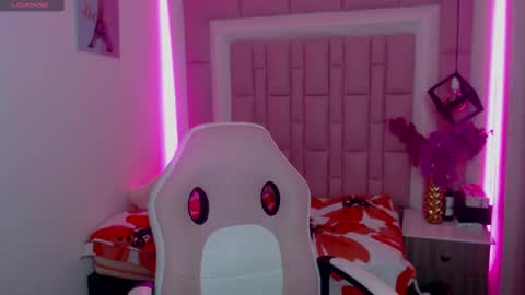 GEORGE online show from December 2024 09:04:01 AM