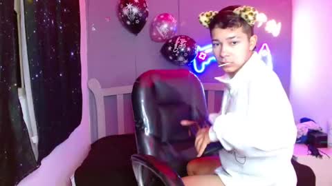 GEORGE online show from January 2025 01:00:02 AM