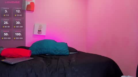 GEORGINA FERRI online show from October 2025 05:32:01 PM