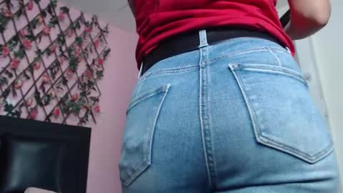 Georgi online show from November 2025 12:17:01 PM