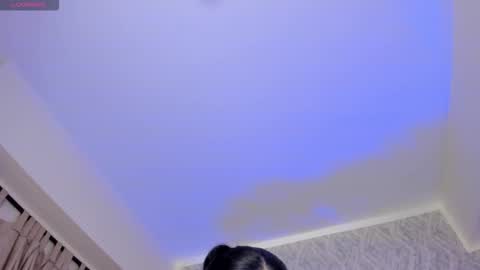 Kendal  online show from November 2025 02:16:01 PM