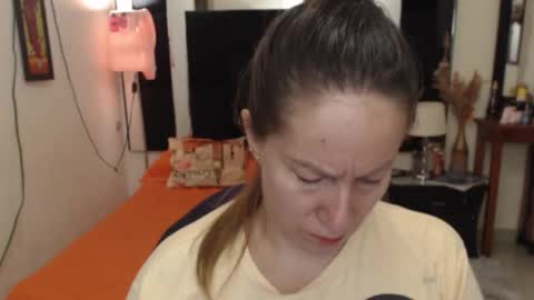 Snapshot of geral_bhri chatting on October 2025 03:46:01 PM geral bhri online show from October 2025 03:46:01 PM