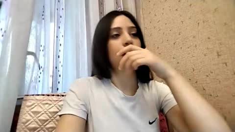 Kate online show from October 2025 09:20:01 AM
