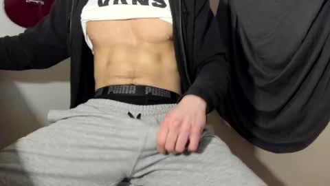 germanmike1997 online show from April 2026 05:14:02 PM