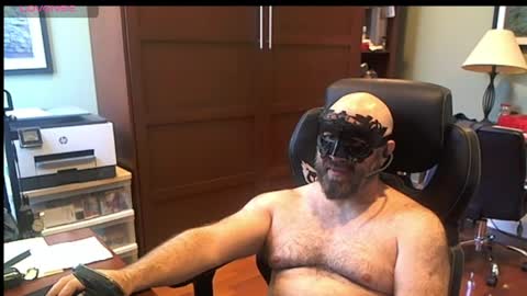 Snapshot of geronimo_431 chatting on May 2026 04:12:02 PM Daddy Jokes online show from May 2026 04:12:02 PM