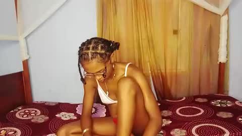 gggloria online show from February 2026 06:41:02 AM