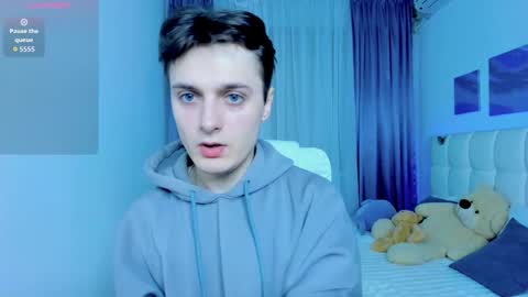 Alex online show from December 2025 10:24:02 AM