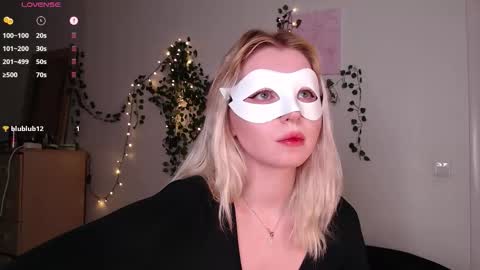 Snapshot of ggreenlightsss chatting on March 2026 08:48:01 PM kristina and jesse online show from March 2026 08:48:01 PM