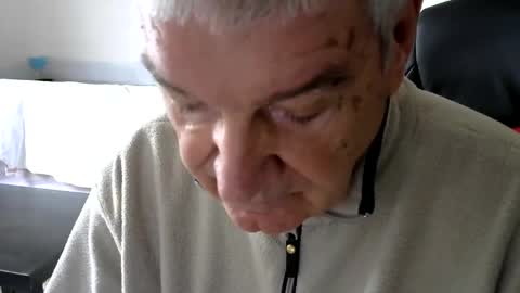 Snapshot of gh1952ma chatting on March 2025 01:07:01 PM Gisse online show from March 2025 01:07:01 PM