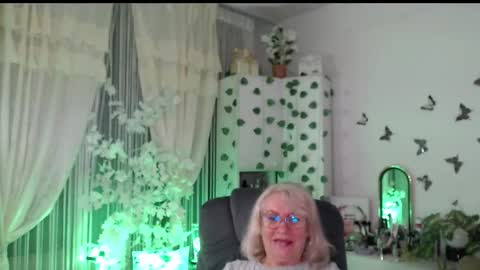 Ghertrudequeen online show from February 2026 05:01:02 AM